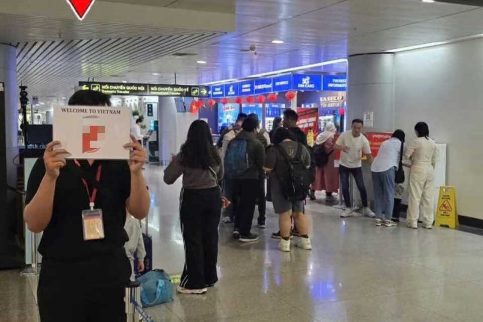 峴港機場快速通關專人帶位 – 享受暢通無阻的旅程體驗